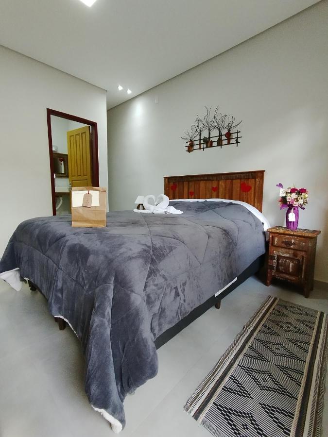 Pouso Casa Da Vovo 호텔 티라덴티스 외부 사진